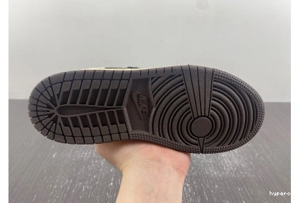Hyperoad (KIDS)TRAVIS SCOTT JORDAN 1 'MOCHA' X LOW AIR 1011